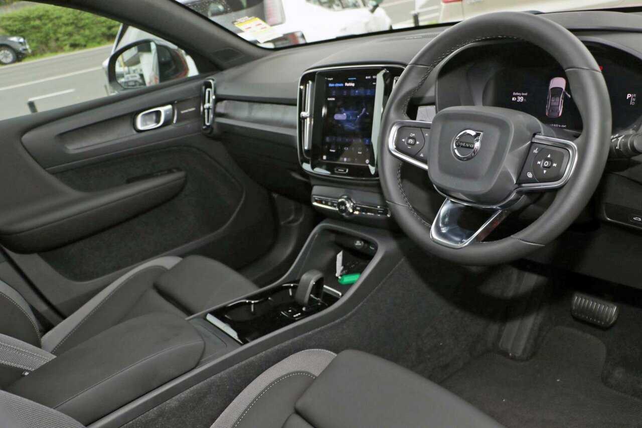 Volvo  C40 Recharge Ultimate, Twin Motor, Electric