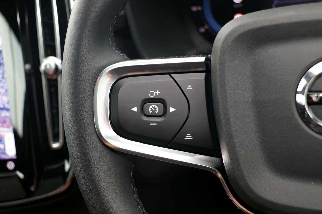 Volvo  C40 Recharge Ultimate, Twin Motor, Electric