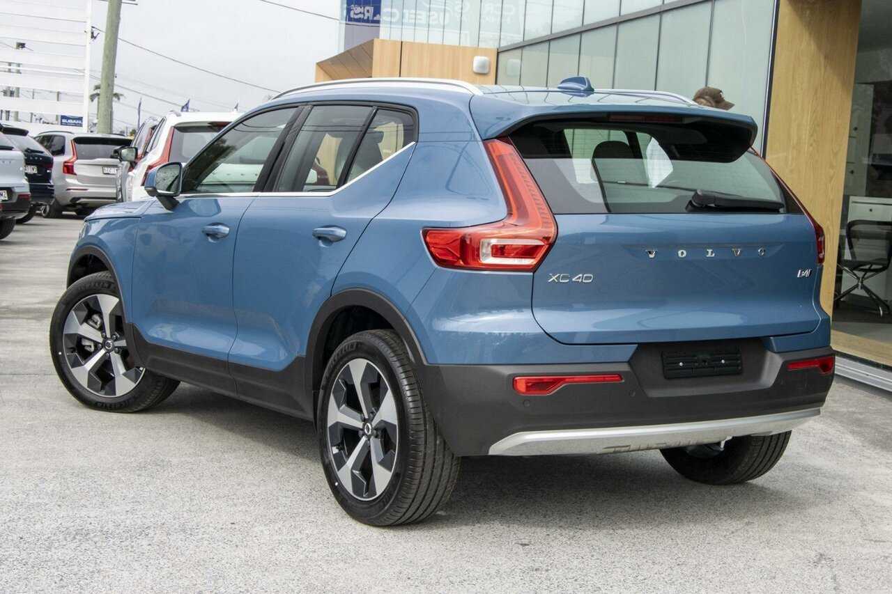 Volvo  XC40 Ultimate, B4 Mild Hybrid, Petrol, Bright