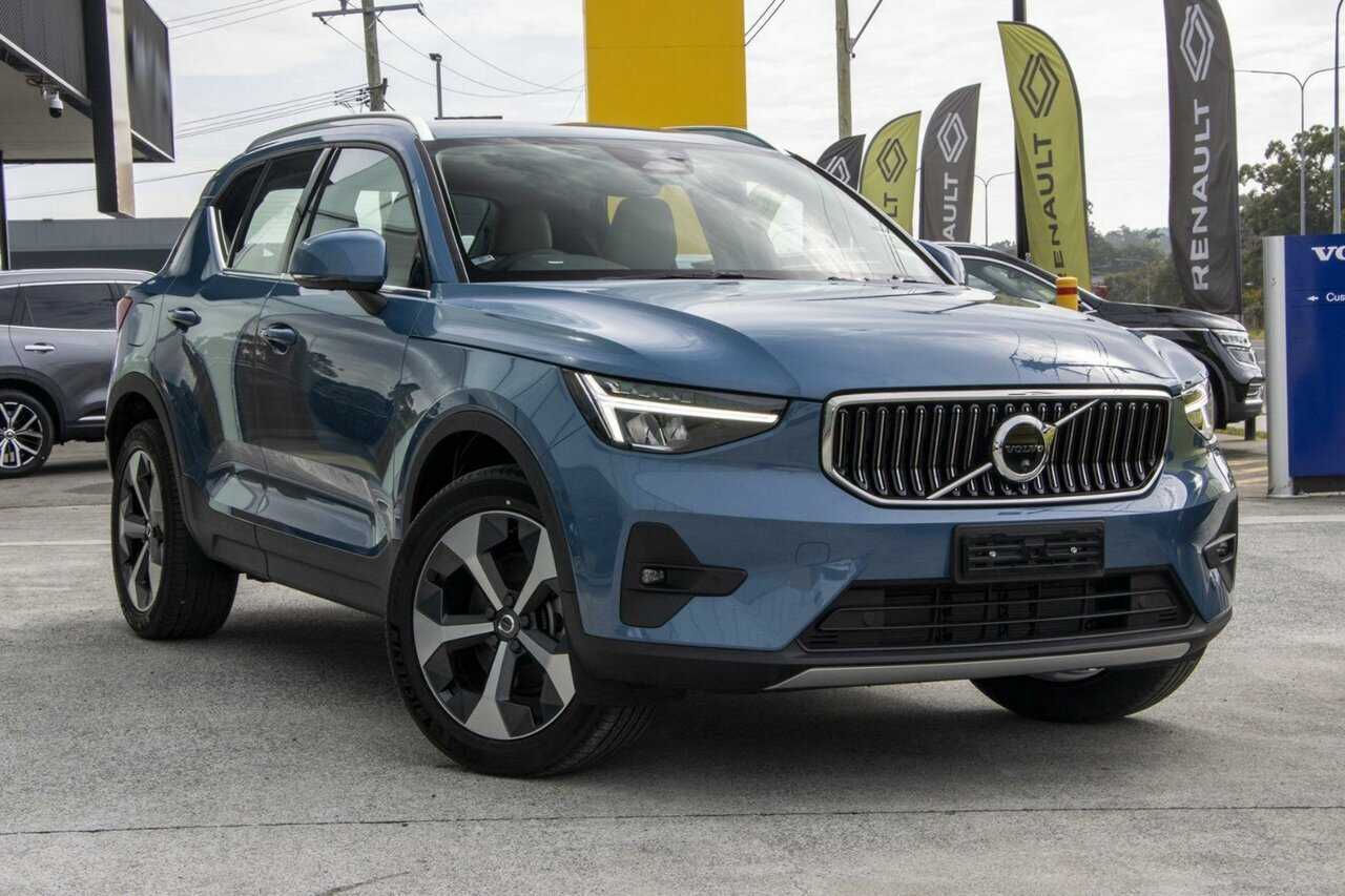 Volvo  XC40 Ultimate, B4 Mild Hybrid, Petrol, Bright