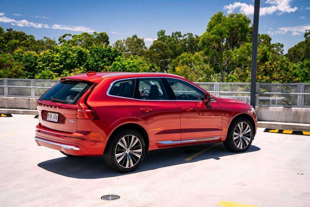 Volvo  XC60 Ultimate, B5 Mild Hybrid, Petrol, Bright