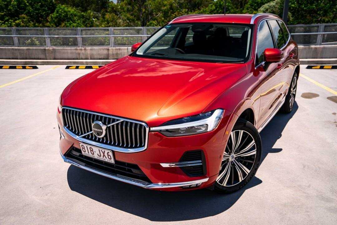 Volvo  XC60 Ultimate, B5 Mild Hybrid, Petrol, Bright