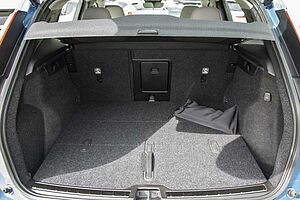 Volvo  XC40 Ultimate, B4 Mild Hybrid, Petrol, Bright