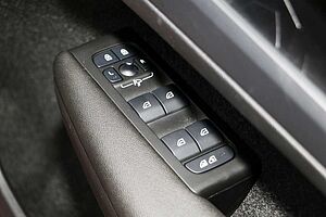 Volvo  C40 Recharge Ultimate, Twin Motor, Electric