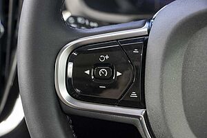 Volvo  V60 Cross Country Ultimate, B5 AWD Mild hybrid, Petrol, Bright