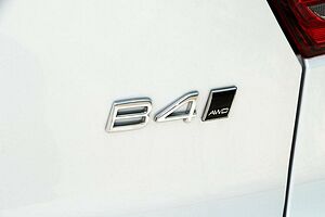 Volvo  XC40 Ultimate, B4 AWD Mild hybrid, Petrol, Bright