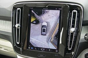 Volvo  XC40 Ultimate, B4 Mild Hybrid, Petrol, Bright