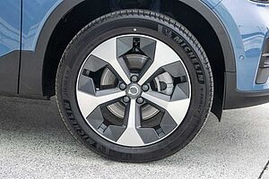Volvo  XC40 Ultimate, B4 Mild Hybrid, Petrol, Bright