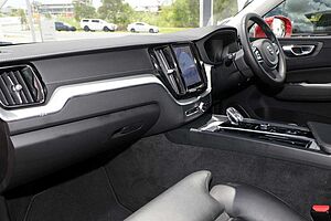 Volvo  XC60 Ultimate, B5 Mild Hybrid, Petrol, Bright