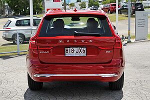 Volvo  XC60 Ultimate, B5 Mild Hybrid, Petrol, Bright