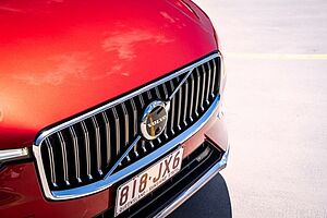 Volvo  XC60 Ultimate, B5 Mild Hybrid, Petrol, Bright