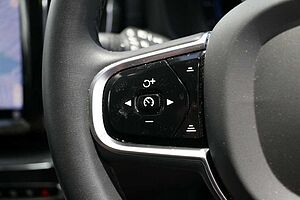 Volvo  XC60 Ultimate, B5 Mild Hybrid, Petrol, Bright