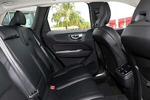 Volvo  XC60 Ultimate, B5 Mild Hybrid, Petrol, Bright
