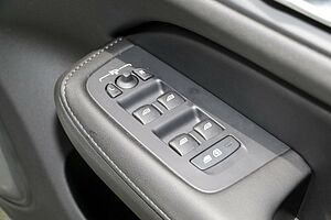 Volvo  S60 Ultra, B5 AWD Mild hybrid, Petrol, Bright