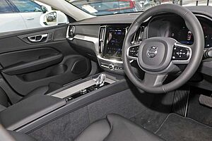 Volvo  S60 Ultra, B5 AWD Mild hybrid, Petrol, Bright